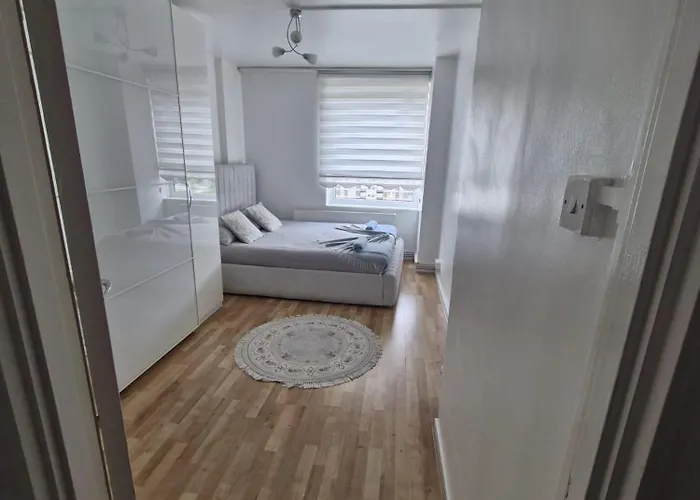Flat, Apartment In Haggerston N1, Central London