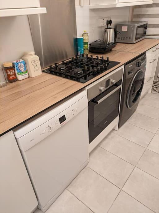 Appartamento Flat, In Haggerston N1, *